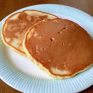 おやつや軽食に♪オートミール入りホットケーキ